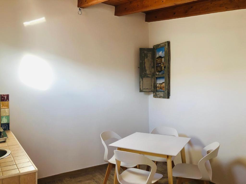 Casa Eleonora - Family Holiday Home Near Beach Bosa Exterior photo